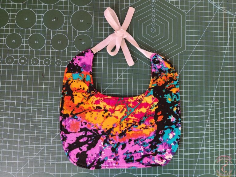 How to Make a Reversible Baby Bib