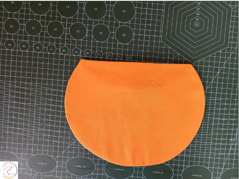 close-the-opening-and-topstitch-diy-fabric-sunglass-case