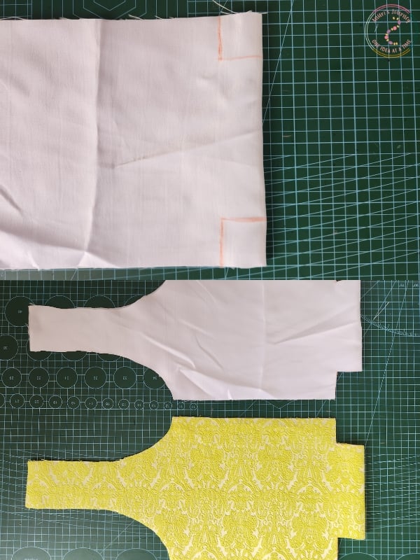 create-boxed-corners-at-the-bottom