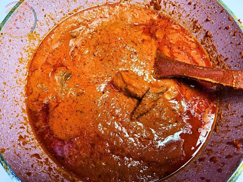 stew-cooking-in-a-pot