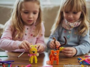 31 Fun and Easy Pipe Cleaner Craft Ideas You Can Try at Home