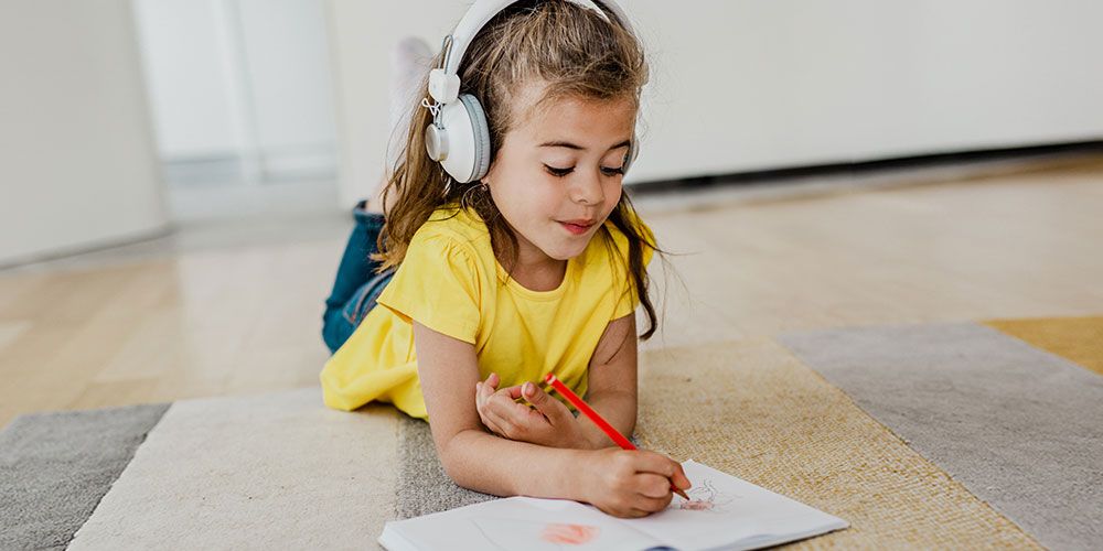 Audiobook Listening With Drawing