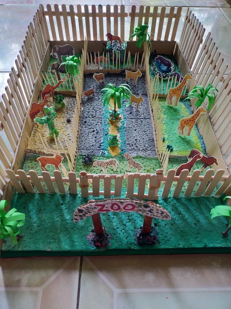Complete Zoo Diorama