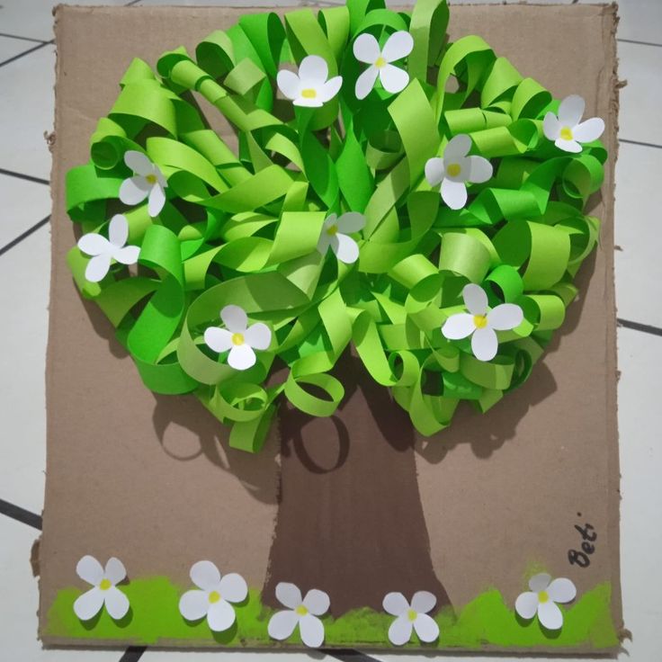 Construction Paper Tree