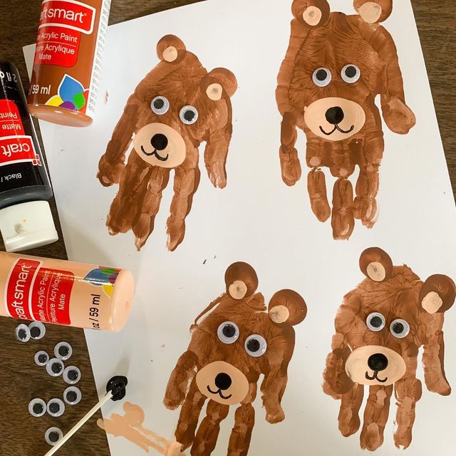Handprint Bear