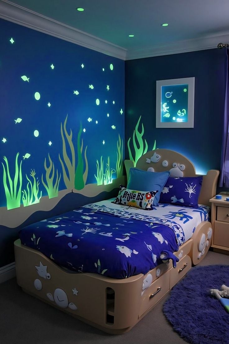 Include Glow-in-the-Dark Sea Creatures