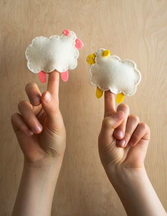Sheep Finger Puppet