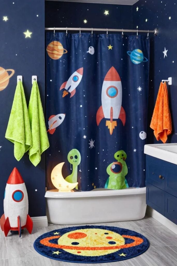  Space-Themed Bathroom