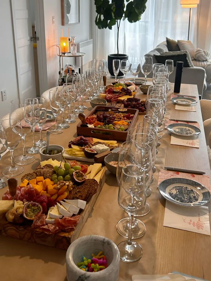 A-tasting-night-at-home