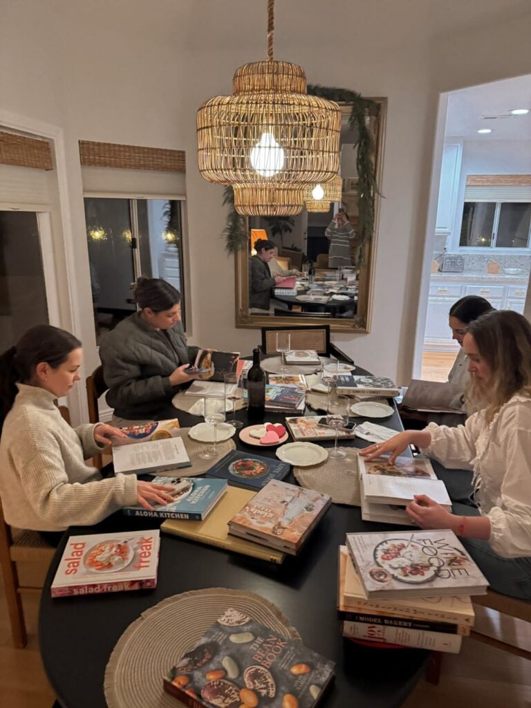 Birthday-Bookstore-Date-With-Friends.