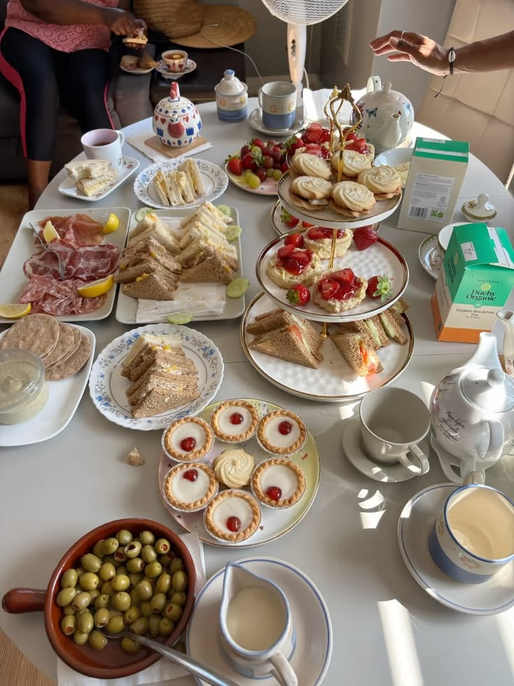 Boho-Tea-Birthday-Party-Ideas-For-Adults-On-A-Budget