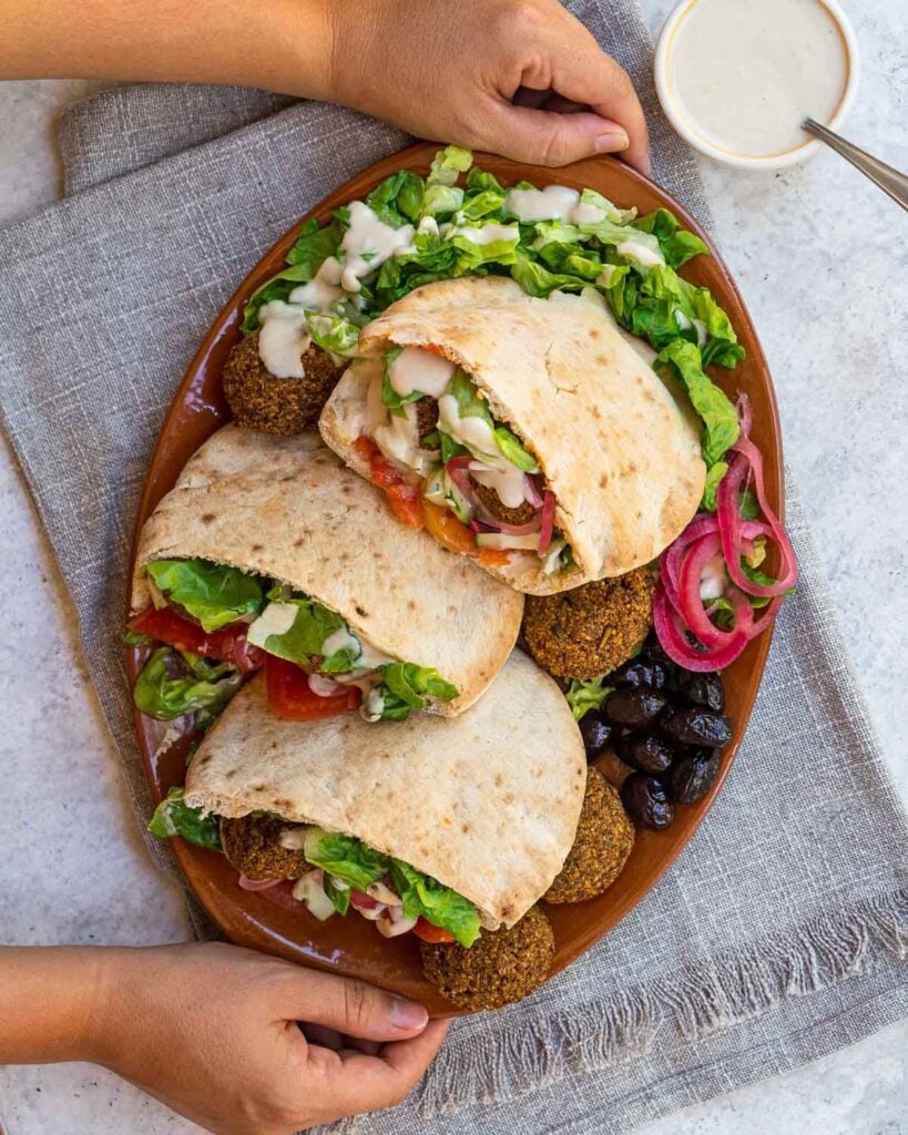 Build-Your-Own-Pita-Pocket