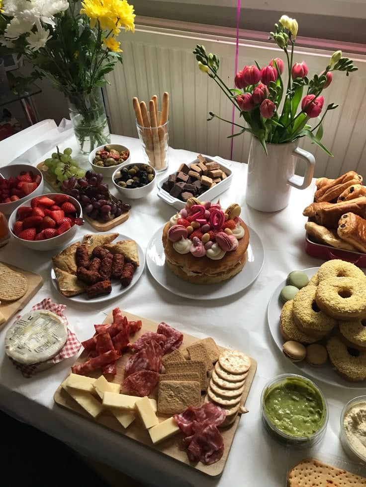 Build-a-Birthday-Brunch-Bar