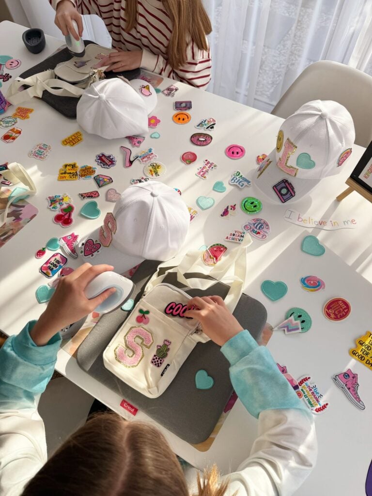 Button-Maker-or-Patch-Making-DIY-Merch-Station
