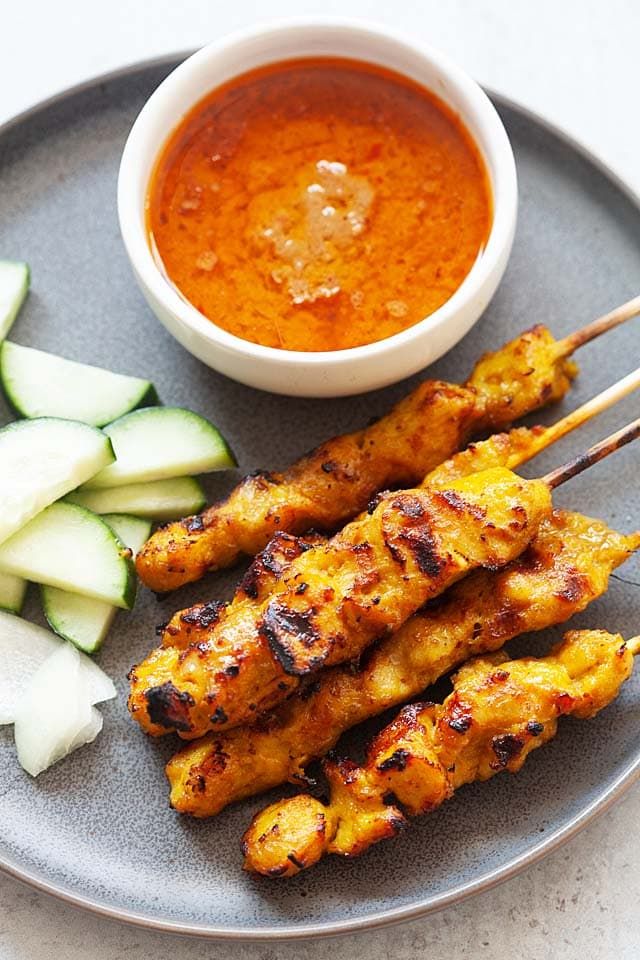 Chicken-Satay-Style-Skewers-With-Dipping-Sauces.