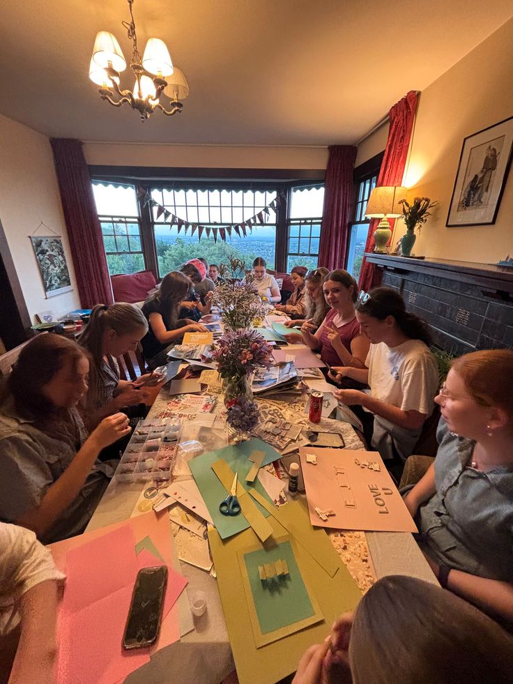 Creative-Craft-Night.