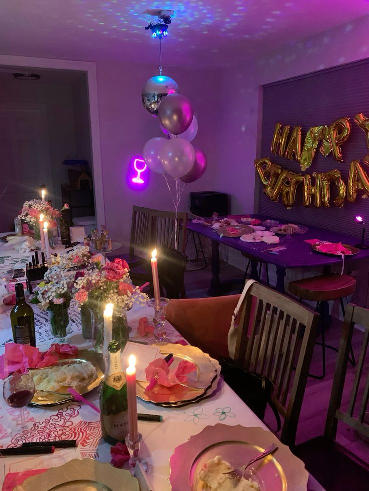 Elegant-Dinner-Party-At-Home