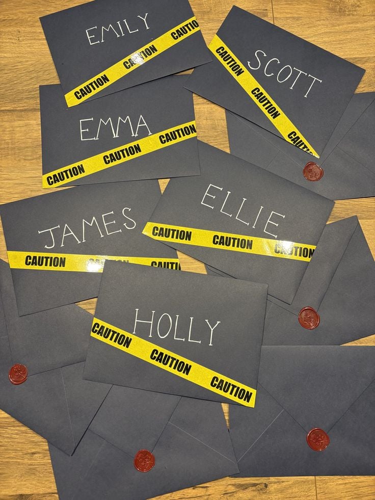 Mystery-Envelope-Party