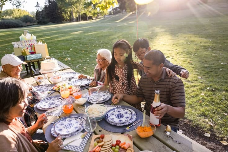 Plan-a-Beautiful-Birthday-Picnic.
