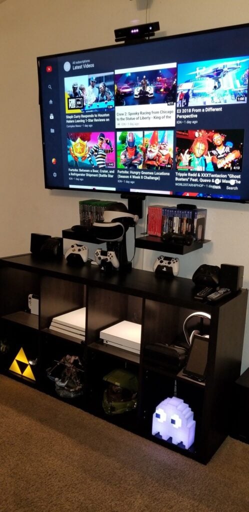 Set-Up-a-Console-Gaming-Bracket.