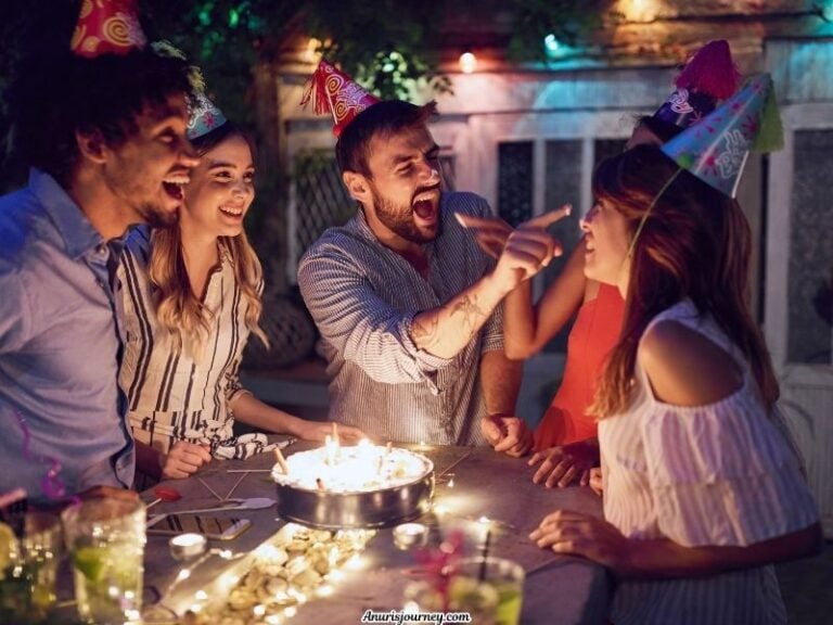 22 Adult Birthday Party Activities Everyone Will Enjoy