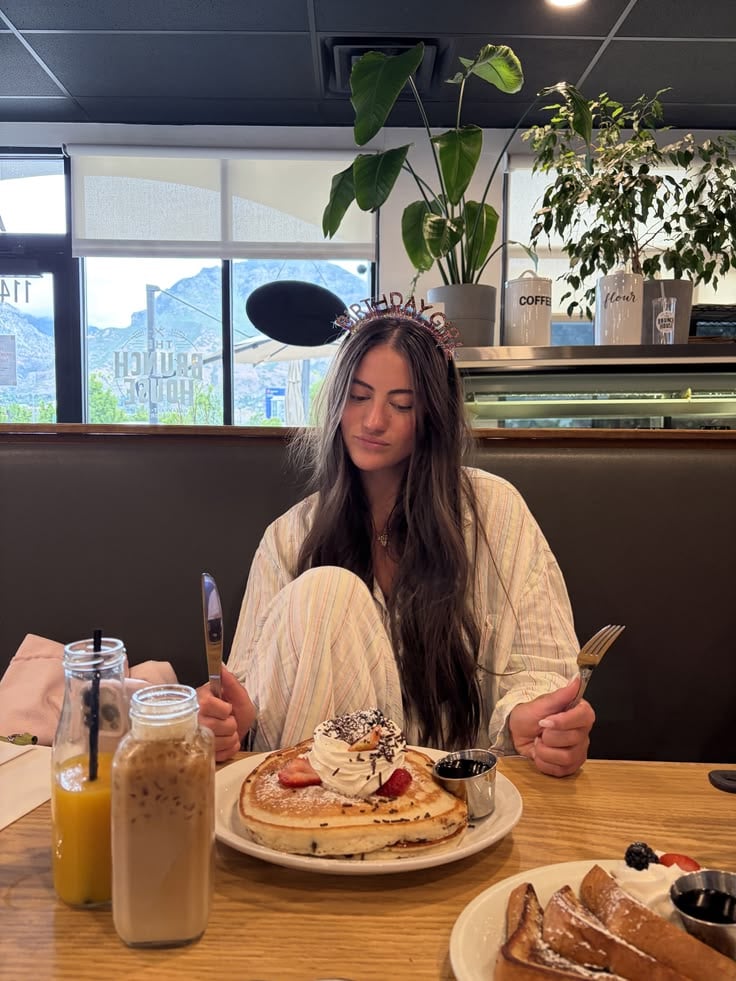 Birthday-Breakfast-Date