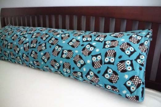 Body-Pillow-Covers-Sewing-Projects-That-Sell-Well-on-Etsy.