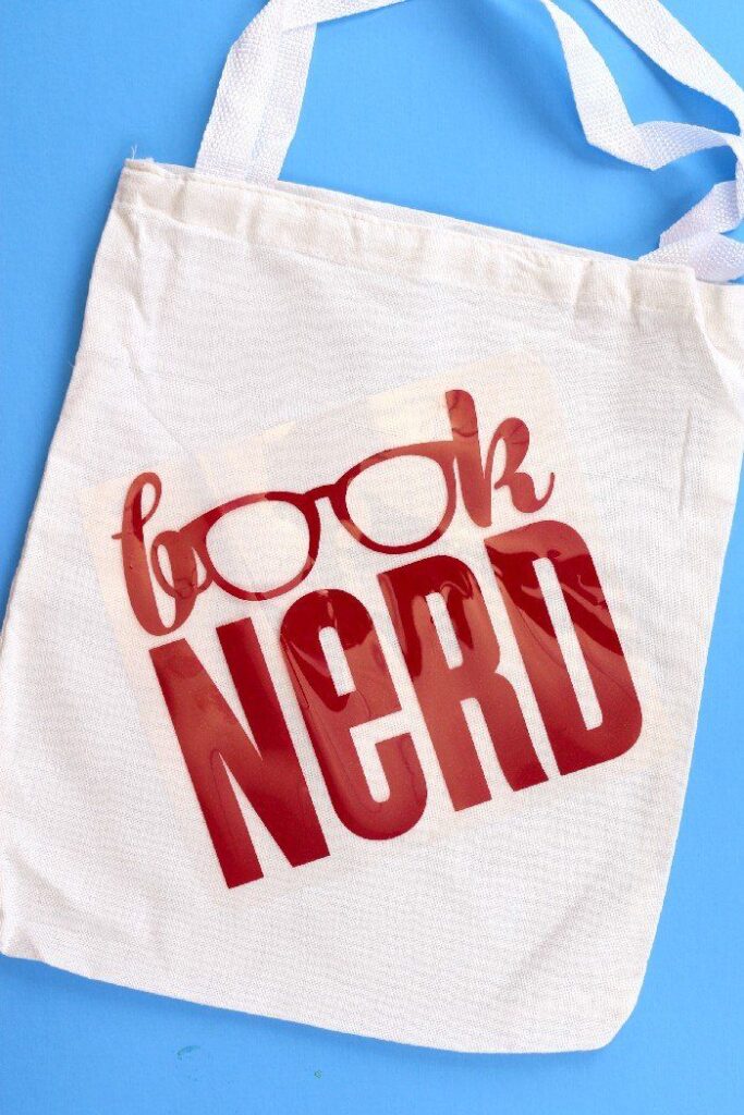 Book-Club-Tote-Bag-cricut-projects-using-cricut-infusible-ink