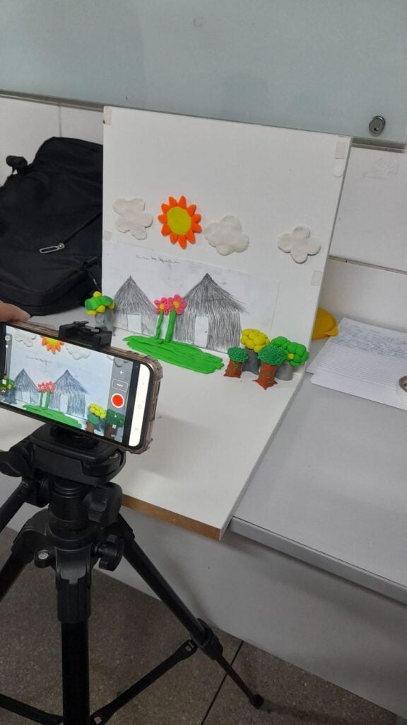 Build-a-Stop-Motion-Mini-Movie