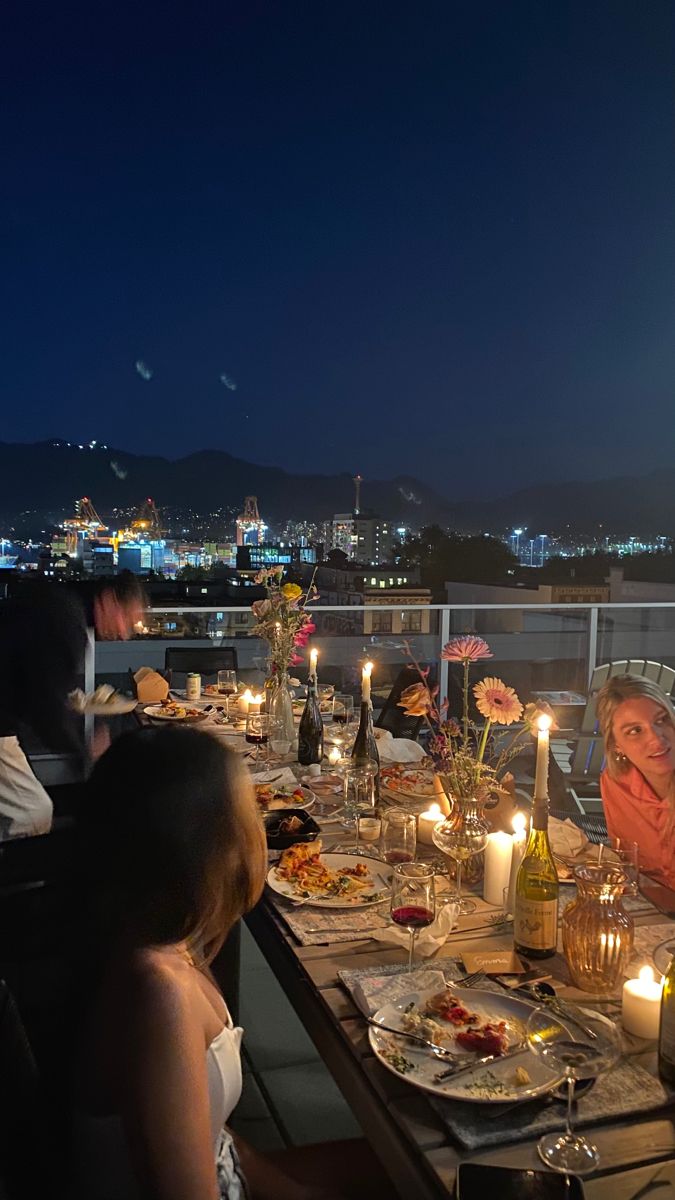 Candlelit-Rooftop-Supper-Club