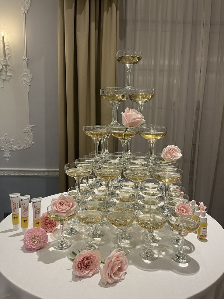 Champagne-Tower-Display