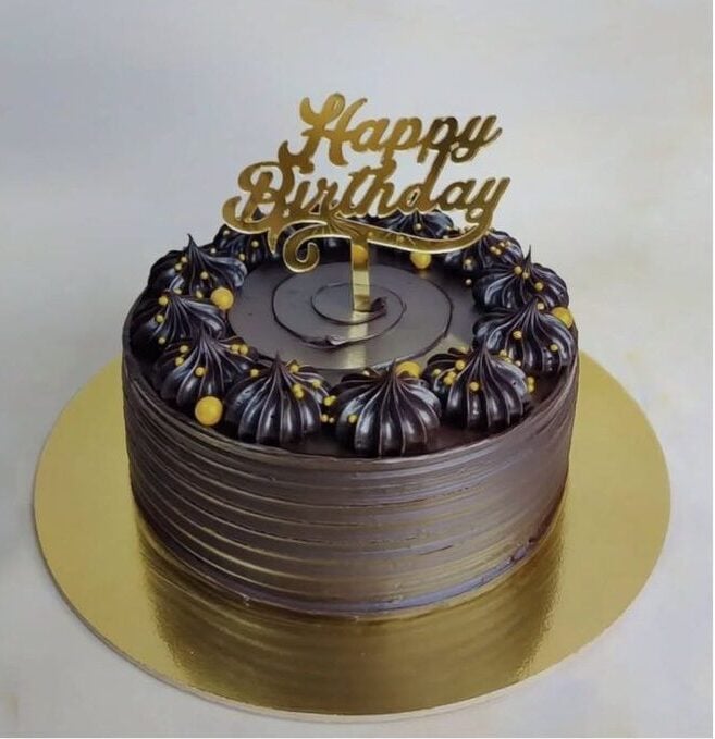 Chocolate-Truffle-Cake.