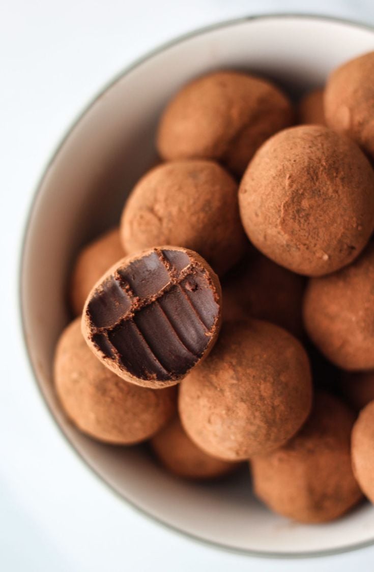 Chocolate-Truffles-Easy-Birthday-Desserts-for-Adults