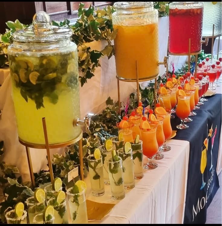 Cocktail-and-Mocktail-Mixology-Bar-Adult-Birthday-Party-Planning-Ideas