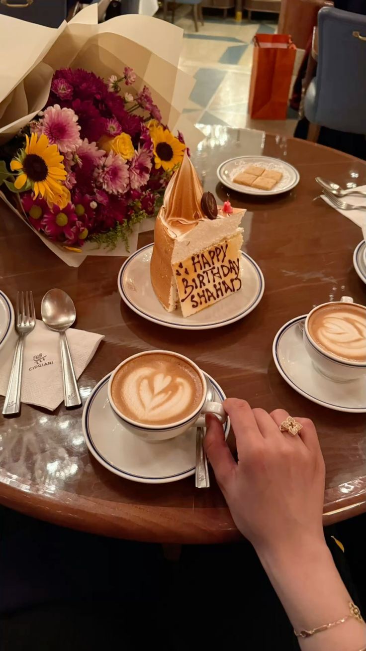 Coffee-and-Cake-Birthday-Gathering.