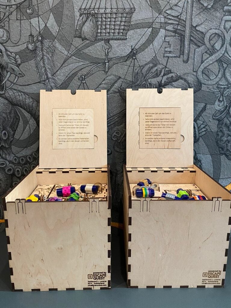 DIY-Escape-Room-Box-with-Combination-Locks