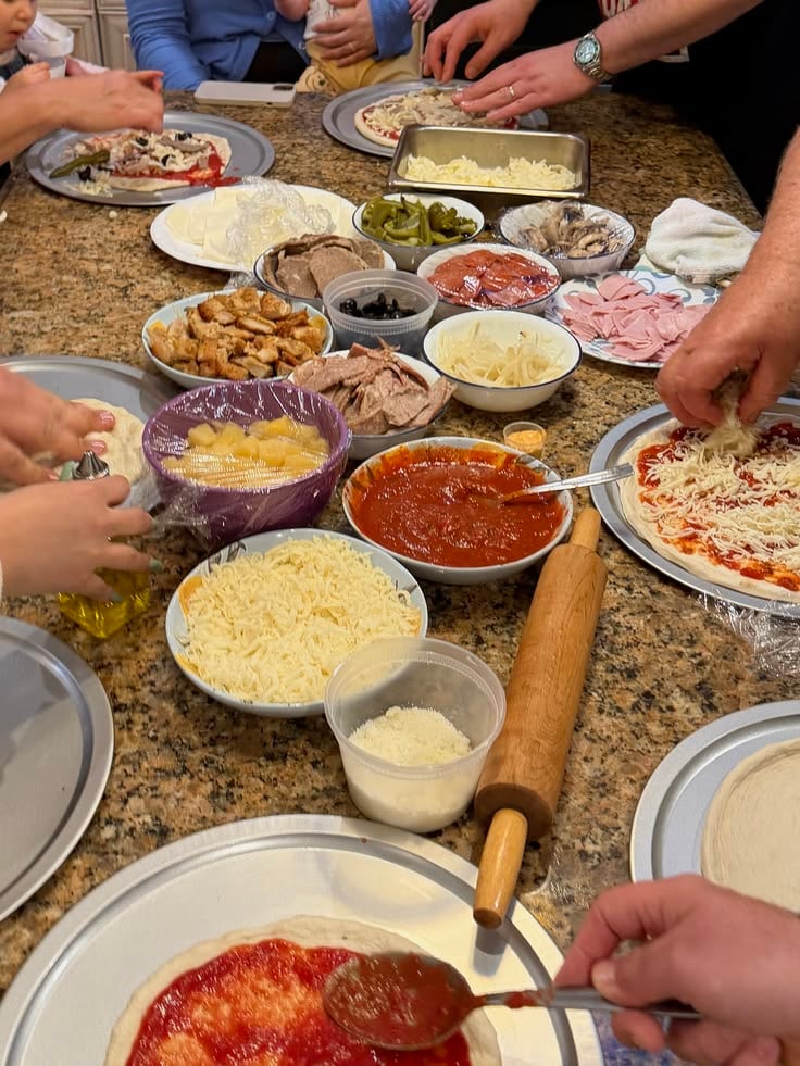 DIY-Pizza-Making-Party.