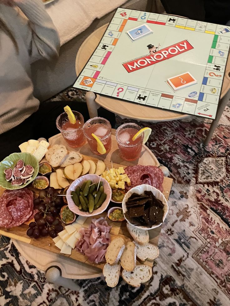 Dinner-and-Card-Games-Night