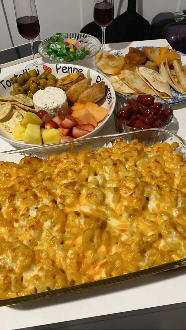 Favorite-Foods-Dinner-Party