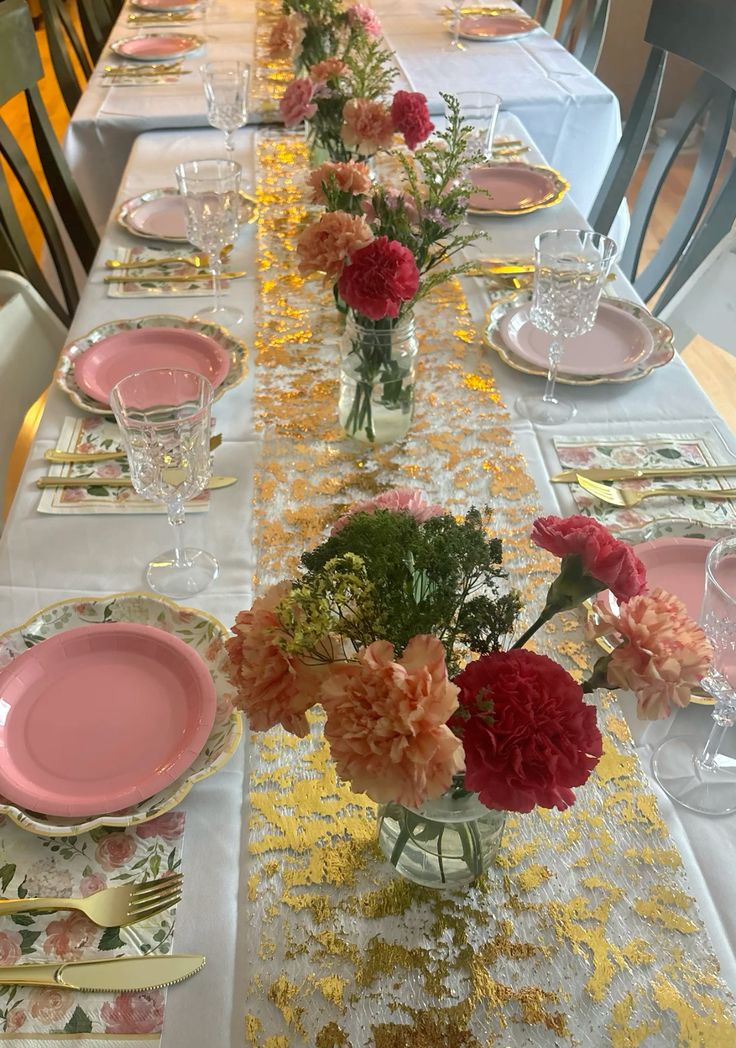Fresh-Flower-Table-Centerpieces