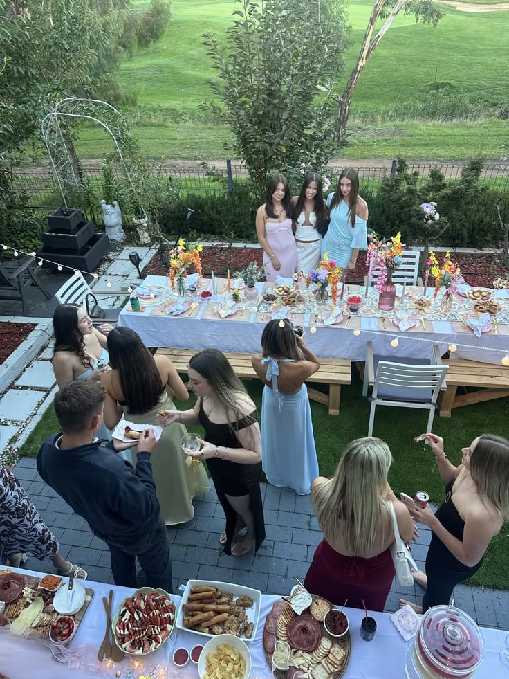 Garden-Terrace-Soiree.