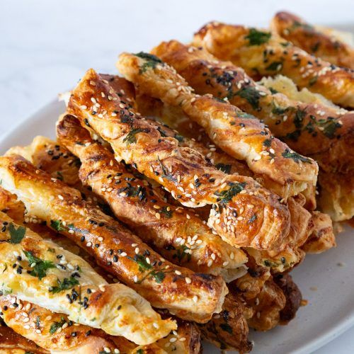 Garlic-Parmesan-Puff-Pastry-Twists