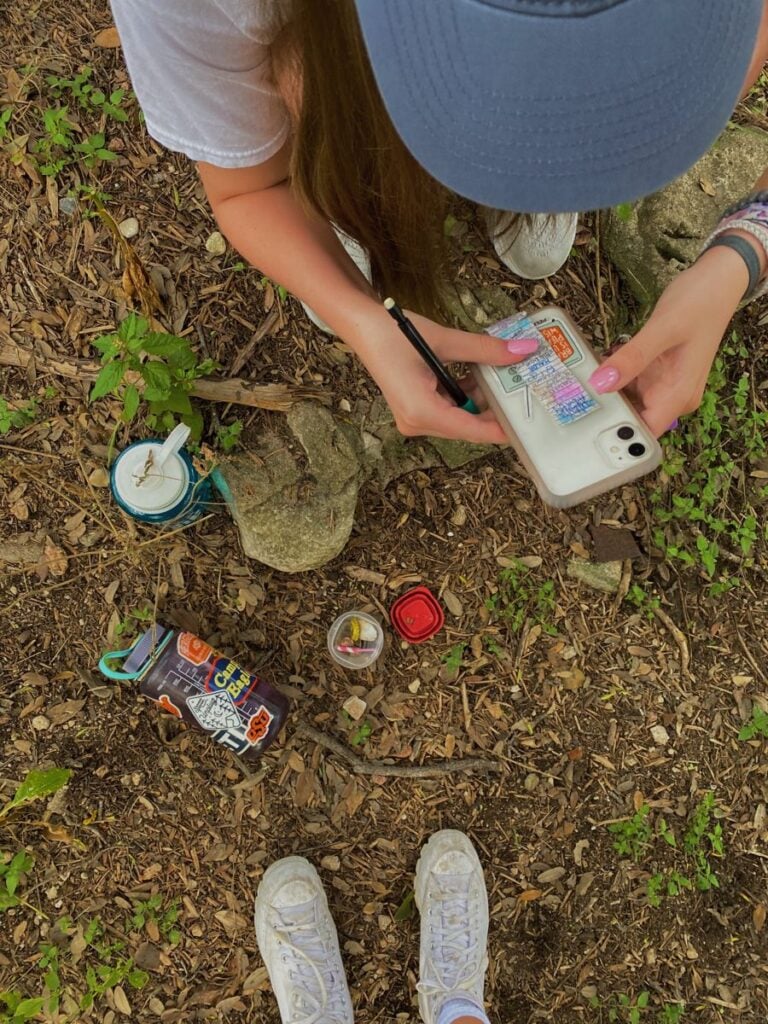 Geocaching-Walk-in-Daylight.