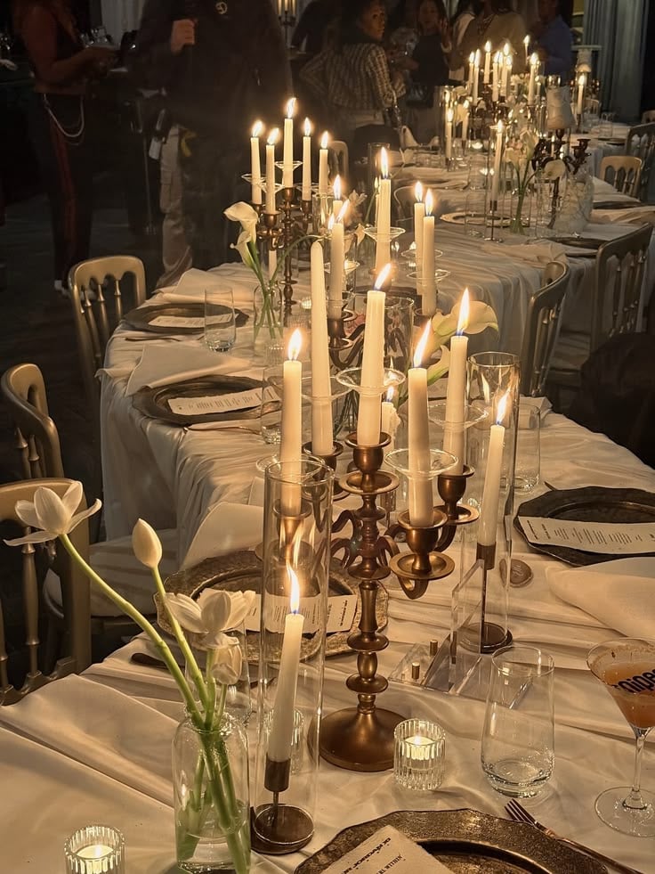 Heirloom-Dinner-Party-with-a-Long-Candlelit-Table-Adult-Birthday-Party-Planning-Ideas