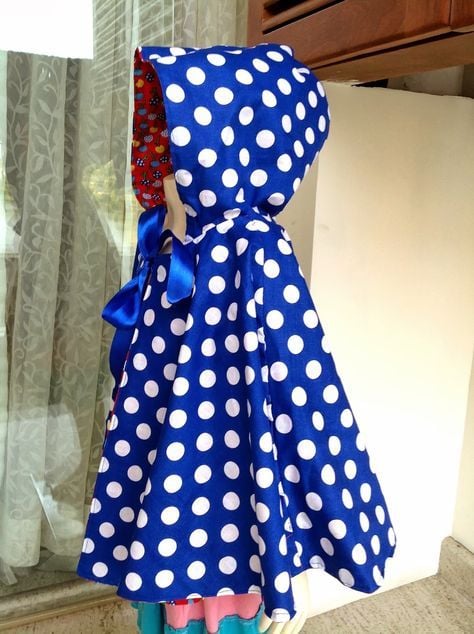 Kids-Dress-Up-Capes.-Profitable-Sewing-Projects-to-Make-and-Sell.