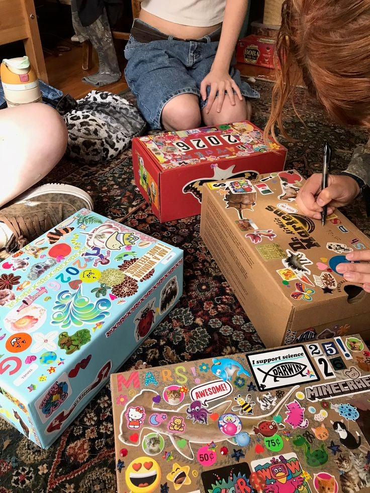 Make-a-Birthday-Keepsake-Box-Together