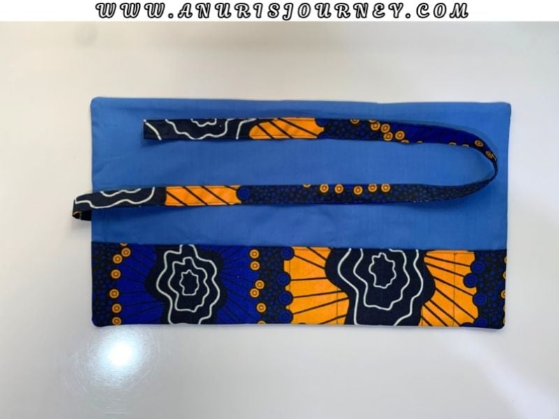 Makeup-Brush-Rolls-Sewing-Projects-That-Sell-Well-on-Etsy.