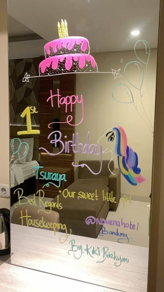 Mirror-With-a-Temporary-Birthday-Message