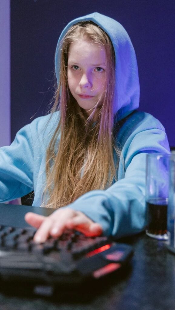  Mute-and-Dub-teen-game.