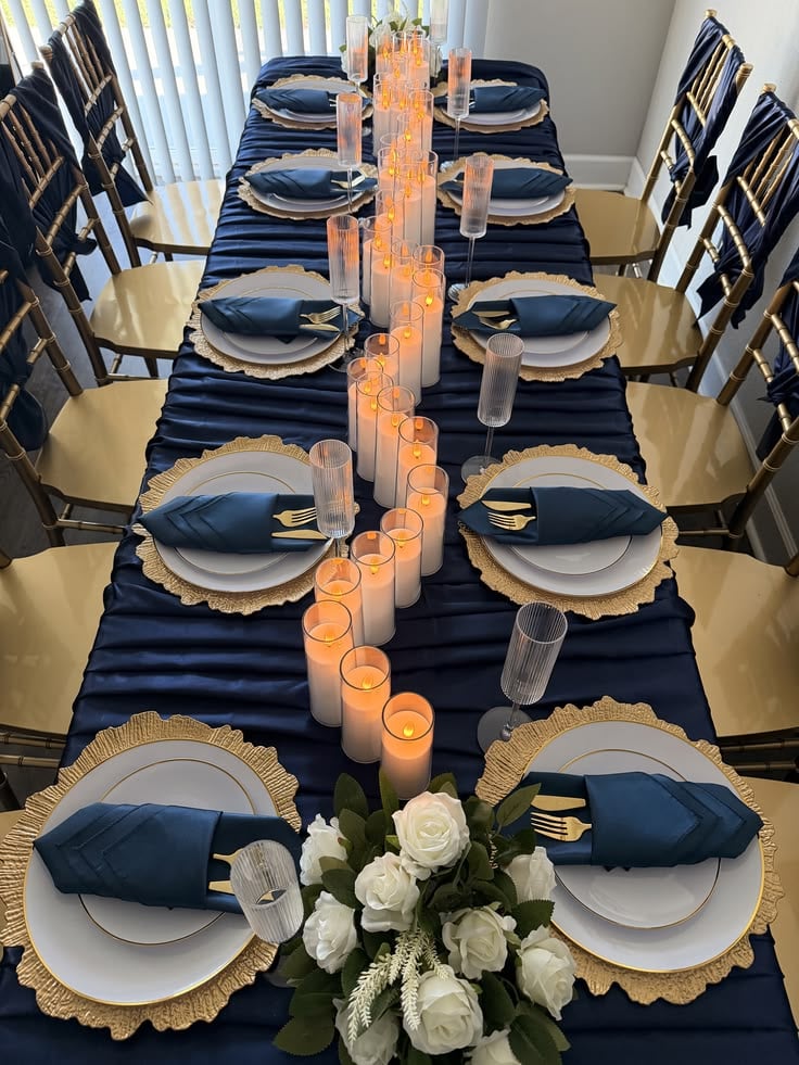 Navy-and-Gold-Table-Setting-Birthday-Table-Decoration-Ideas-for-Adults